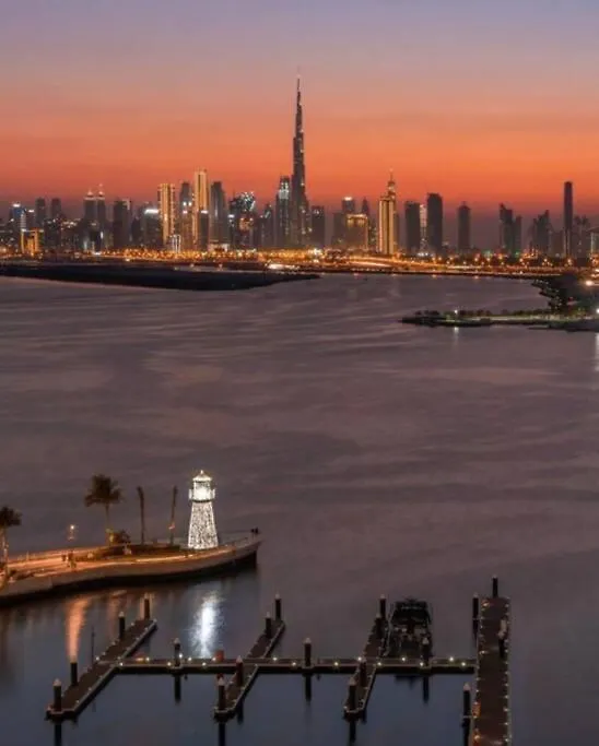 Apartment Contemporary 1Br Condo With Pool At Creek Harbour Dubai